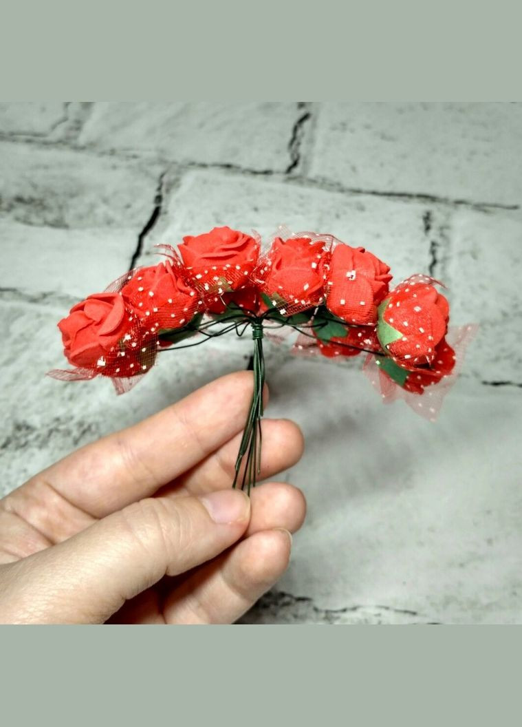 Штучні квіти для декору троянди з фатіном з фоамірану латексні 12 шт 2 см Червоні No Brand (327368022)