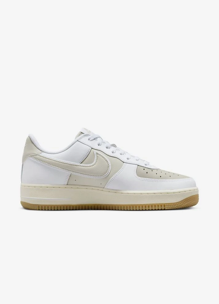 Бежеві кросівки air force 1 07 Nike
