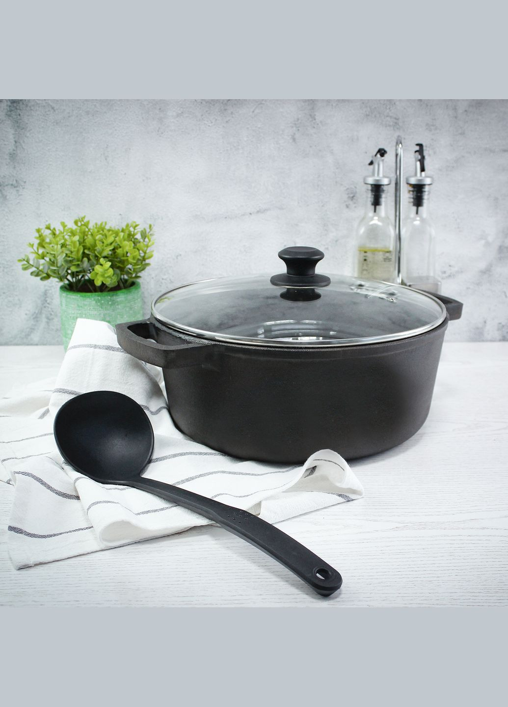 Кастрюля чугунная 4 л со стеклянной крышкой Brizoll (322732412)