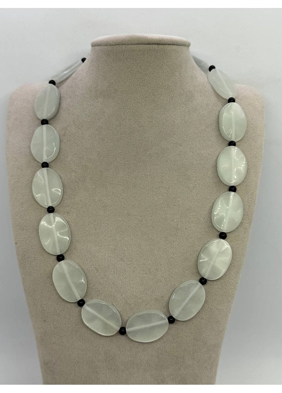 Намисто з котячого ока 25*15 мм 45 см Білий No Brand (368561659)