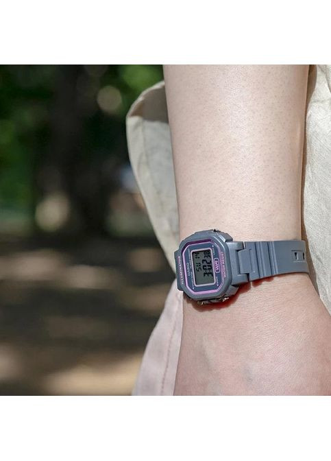 Наручний оригінальний годинник LA-20WH-8A - жіночі Casio (351897990)