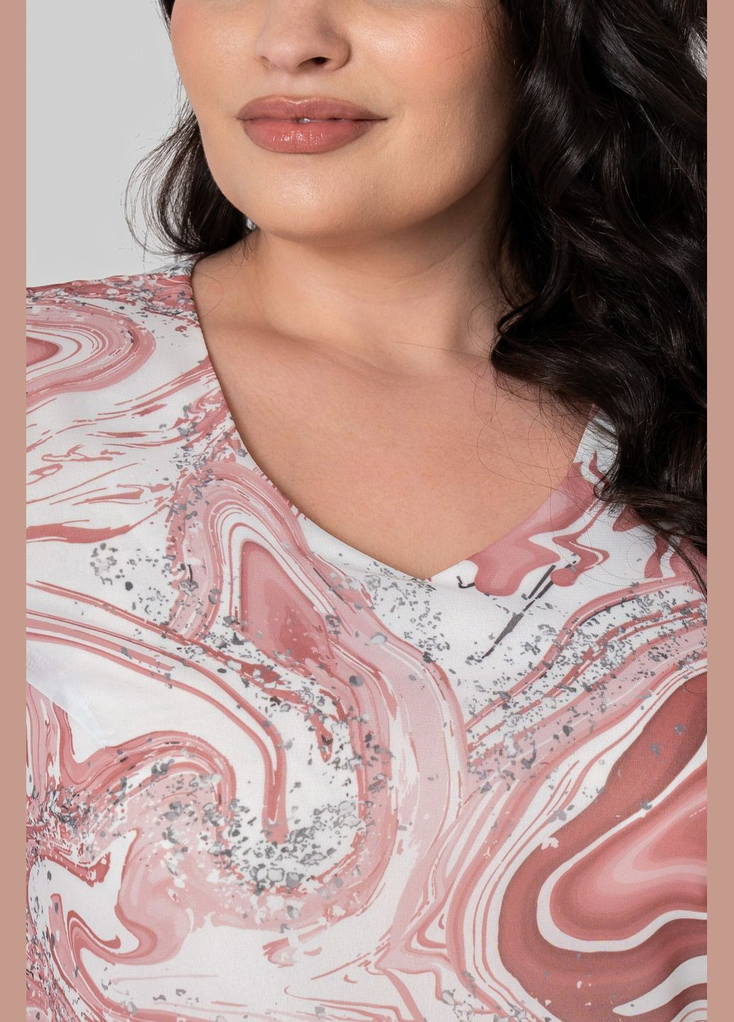 Коралловое летнее платье свободного силуэта выполнено из шифона с эластичной трикотажной подкладкой, расклешенное вниз all posa (ap101866p) A'll Posa