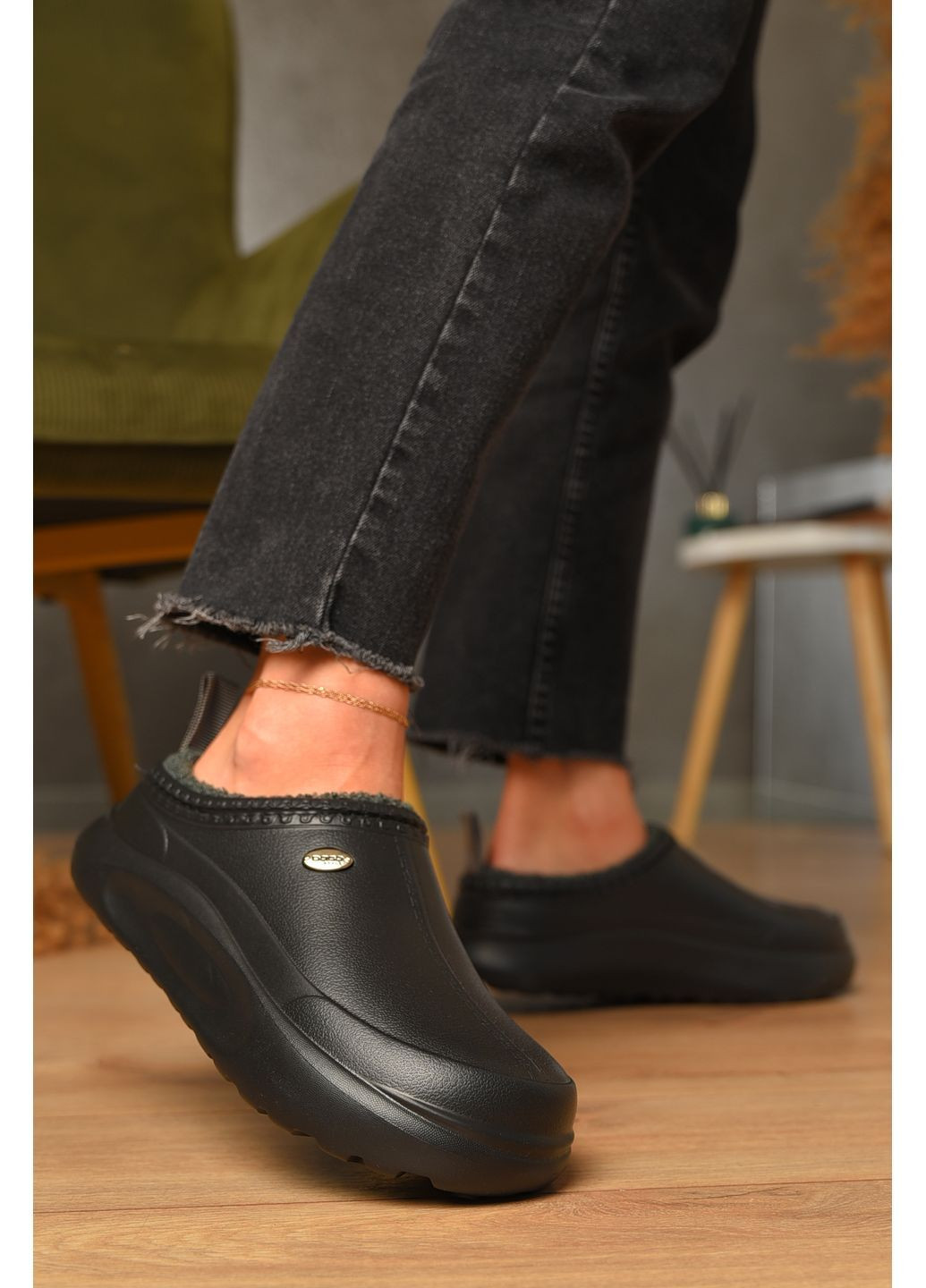 Калоші жіночі без задника утеплені чорного кольору Let's Shop (362027510)