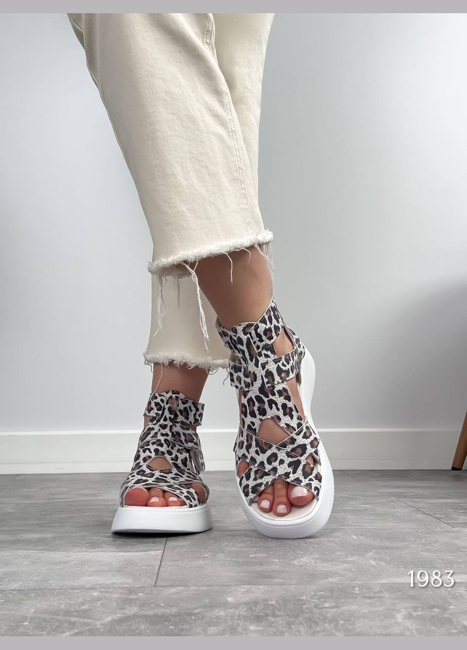 Белые стильные женские босоножки No Brand на липучке