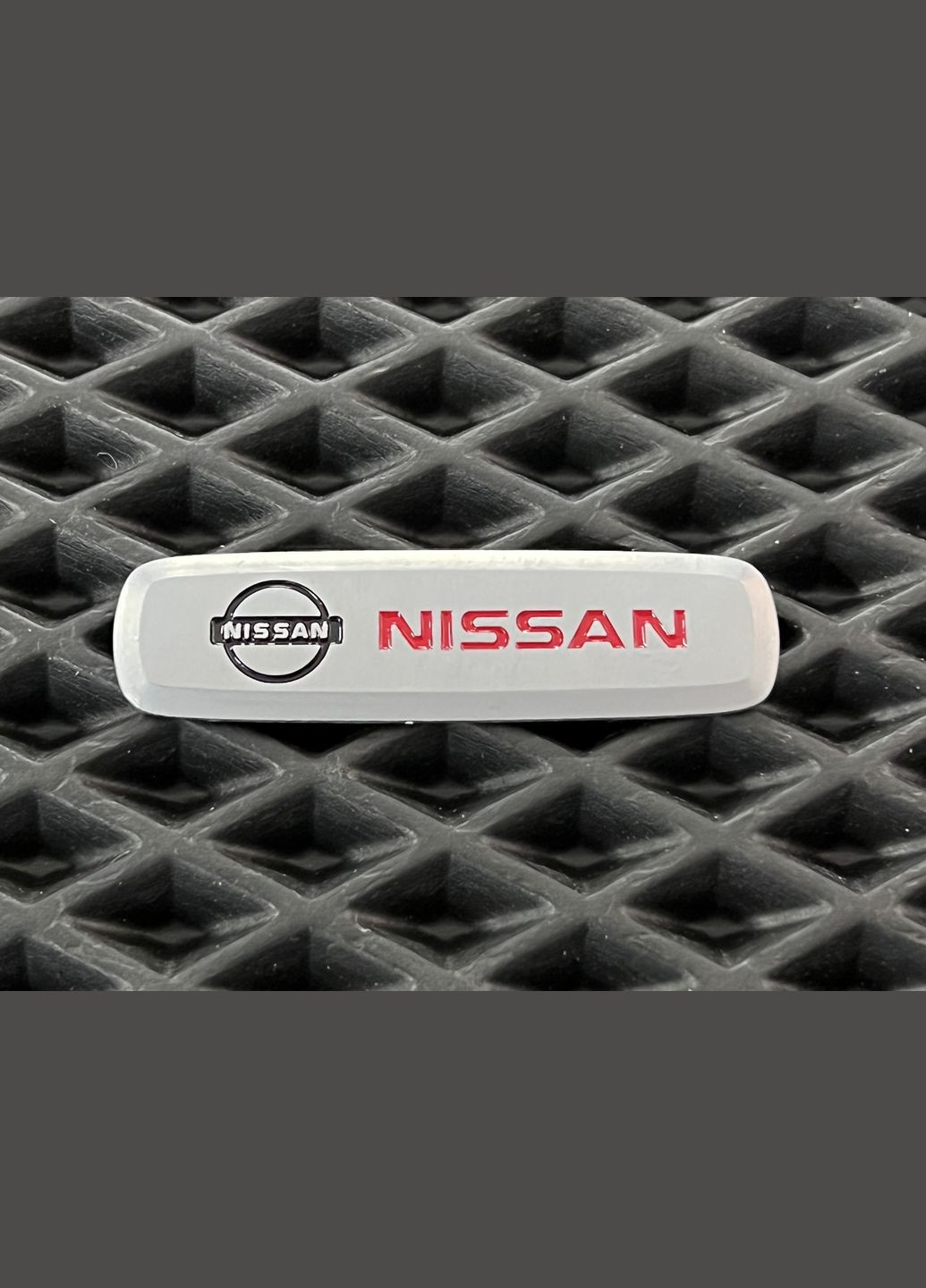 Логотип шильдик авто Нісан Nissan (342328571)