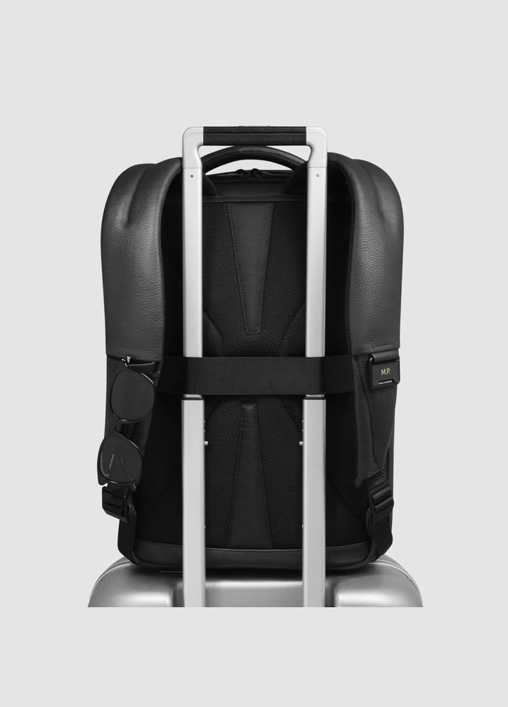 Рюкзак для ноутбука Than (S135) Black CA6611S135_N Piquadro (372674796)