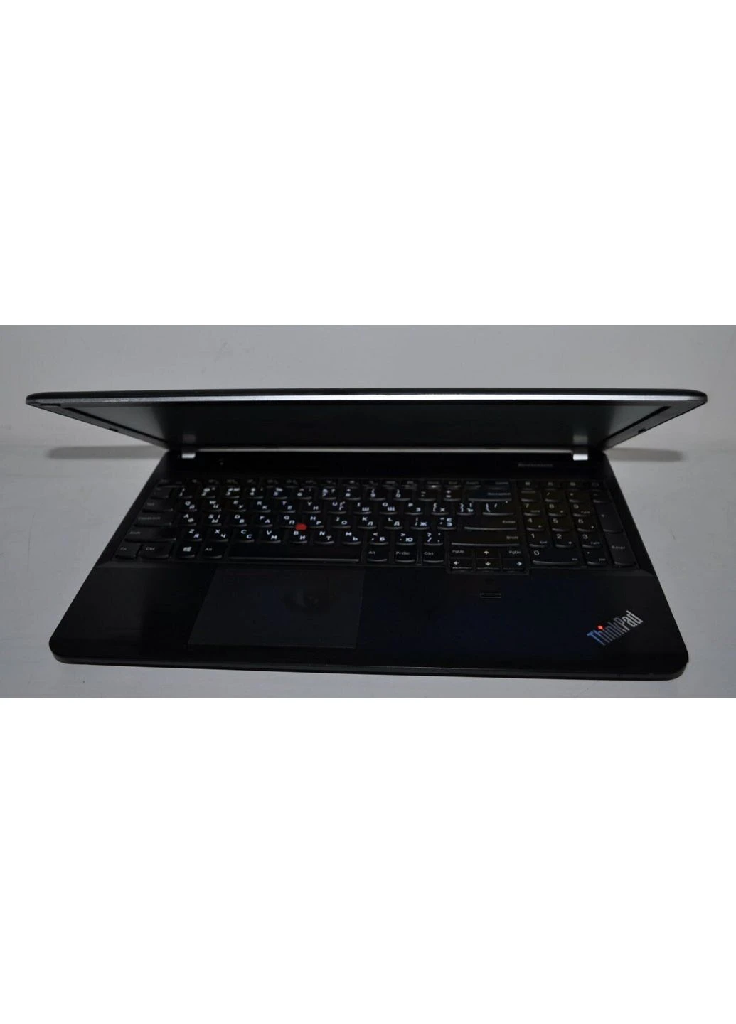 Ноутбук Б-класс ThinkPad E540 / 15.6" (1366x768) TN / intel Core i3-4000M (2 (4) ядра по 2.4 GHz) / 8 GB DDR3 / 360 GB SSD NEW / Lenovo (398131682)