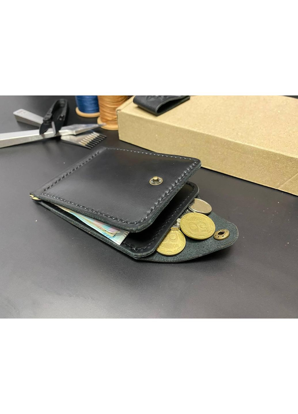 Шкіряний Гаманець Затиск Для Грошей з Монетницею Набір + Брелок Колір Шкіряний Гаманець No Brand (356508886)