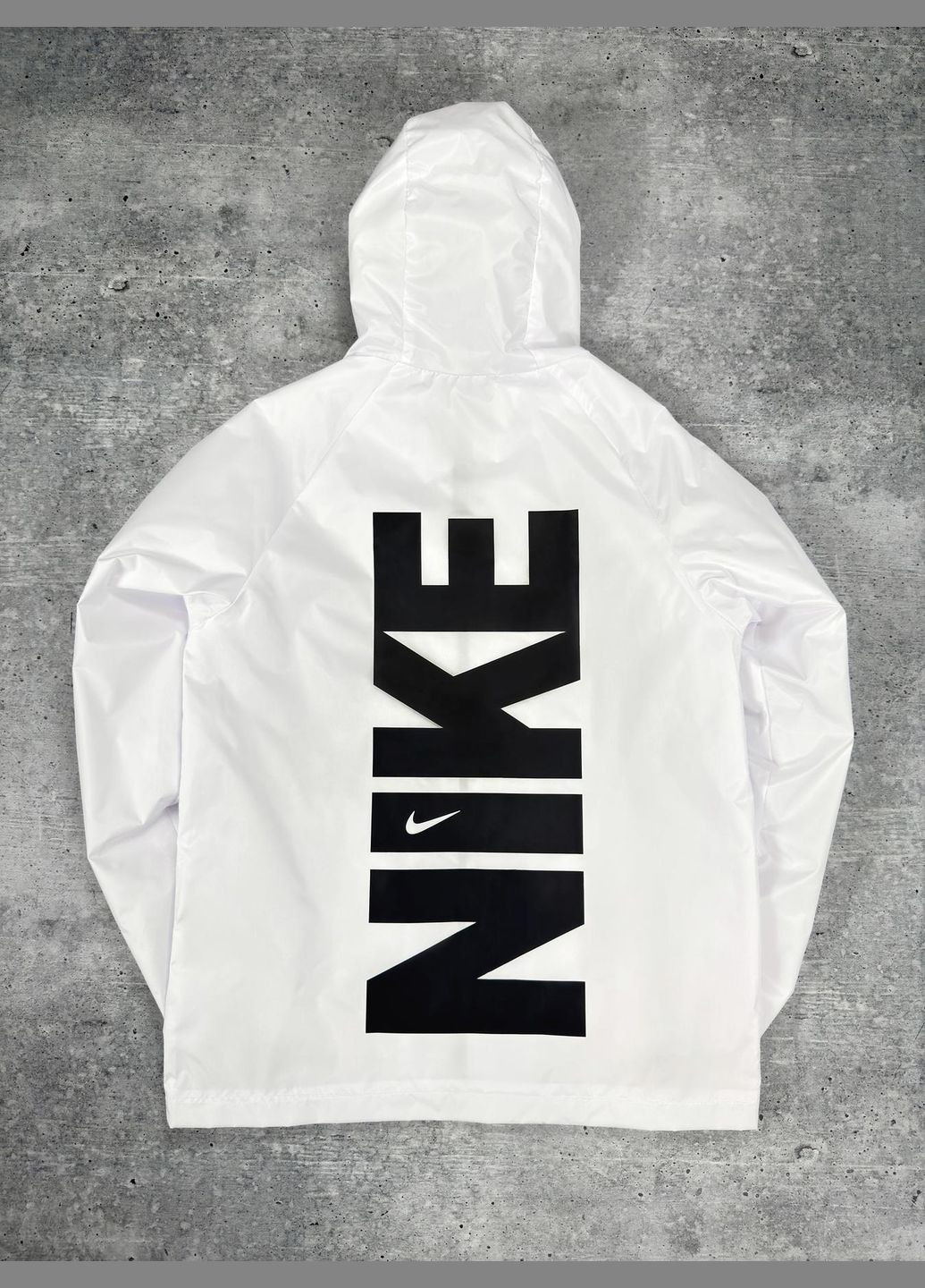 Комбинированная демисезонная ветровка No Brand