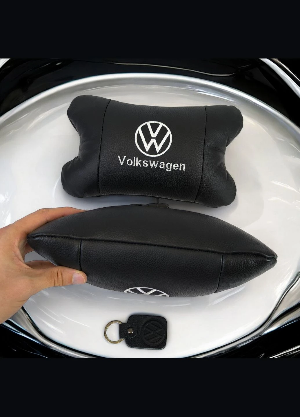 Набір подушок 2шт в авто Volkswagen з натуральної шкіри, на підголовник у машину, Автомобільна подушка No Brand (381662150)