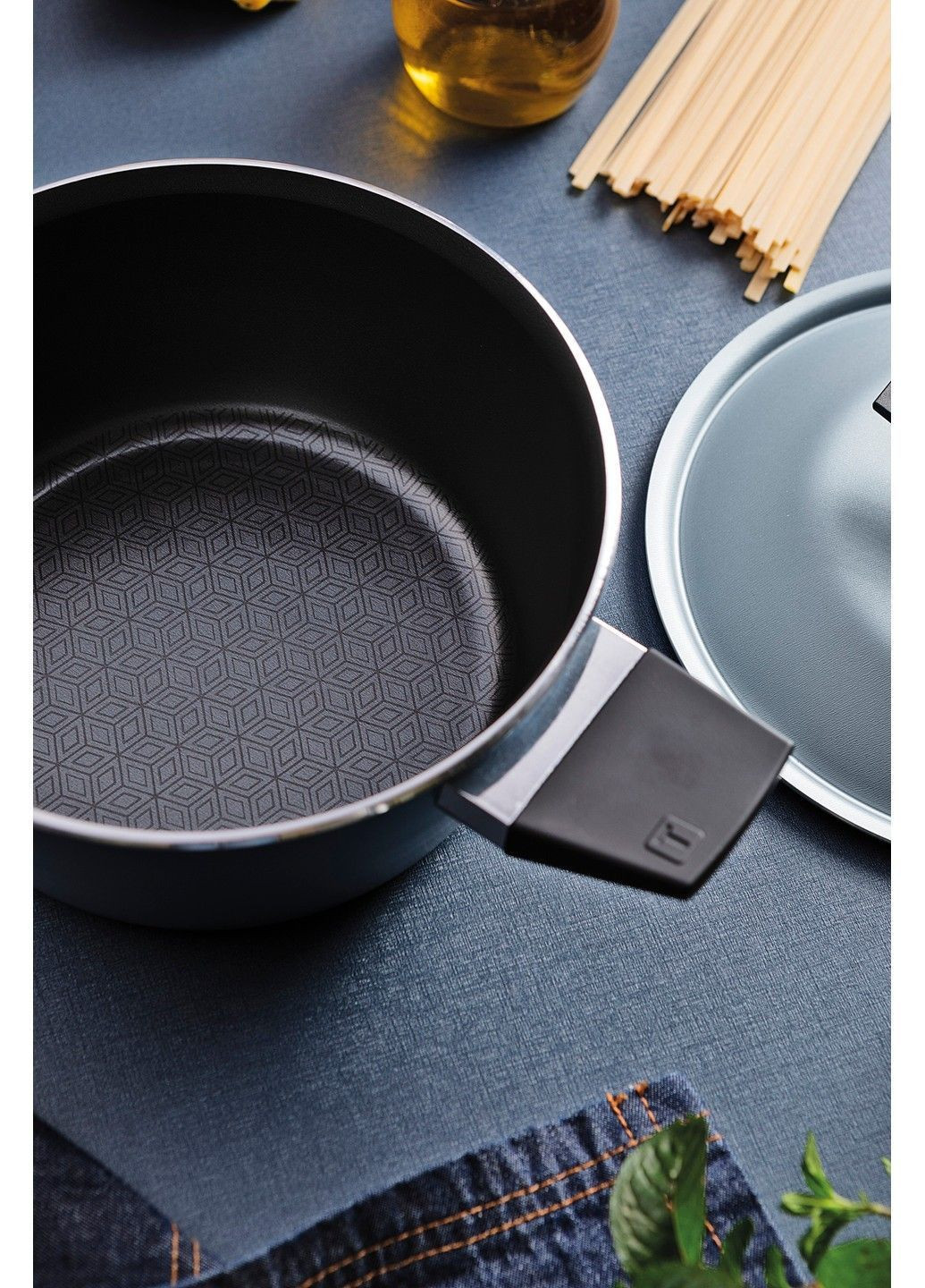 Каструля SPEZIA з кришкою 4,3л (діам 24см) BLUE (28372/124) Tramontina (365278510)