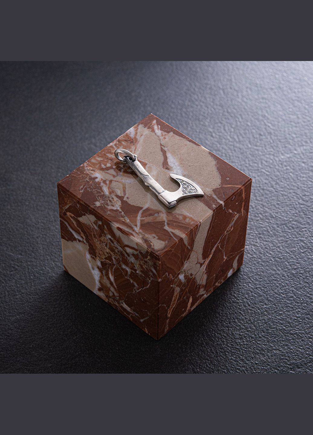 Серебряный кулон Секира с трискелионом 133227 Oniks (264392965)