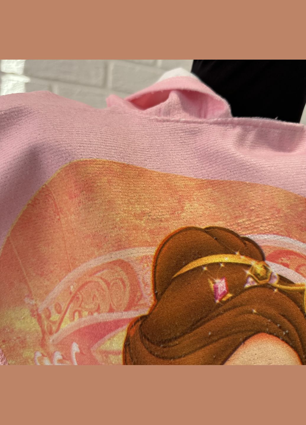 Пончо рушник для дітей рожевого кольору з малюнком "Принцеси". Дитячий рушник-пончо з капюшоном. No Brand (345064728)