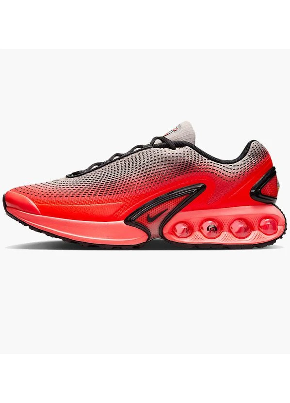 Комбіновані кросівки air max dn se grey/red hf5531-002 демісезон Nike
