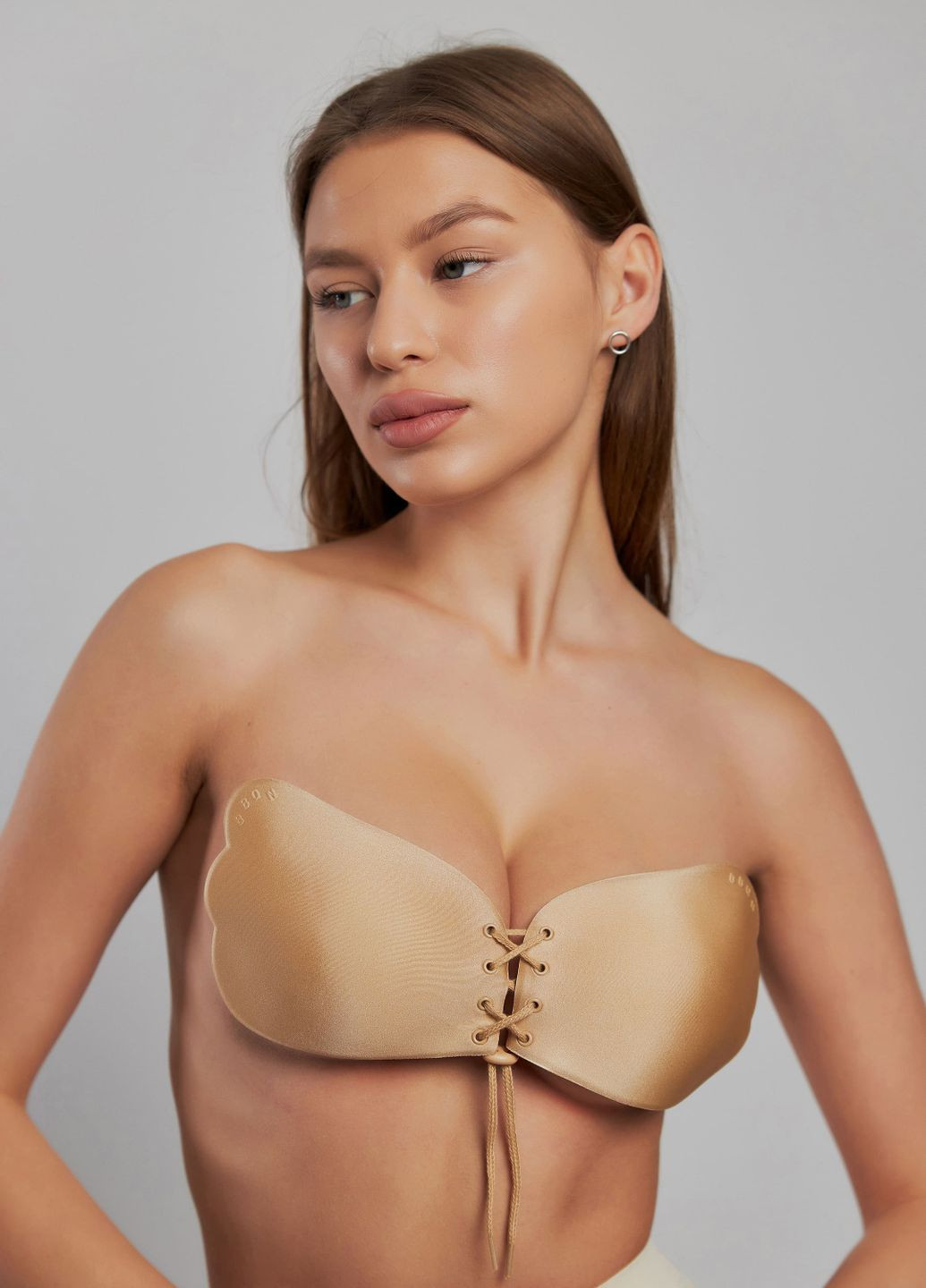 Бежевый невидимка бежевый невидимка бюстгальтер fly-bra невидимка с силиконовой основой без бретелек флай бра Nud без косточек полиэстер, силикон