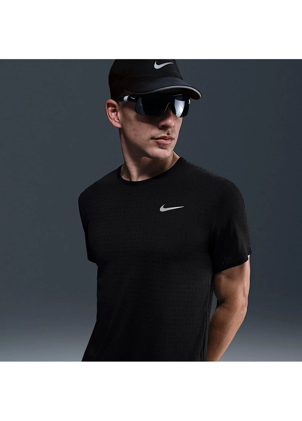 Черная футболка мужская miler breathe t-shirt black Nike