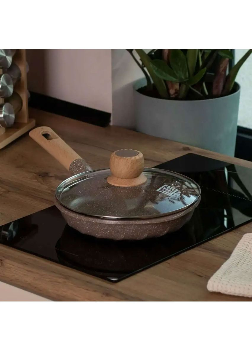 Сковорода з антипригарним мармуровим покриттям та кришкою 22 см MGC (360455376)