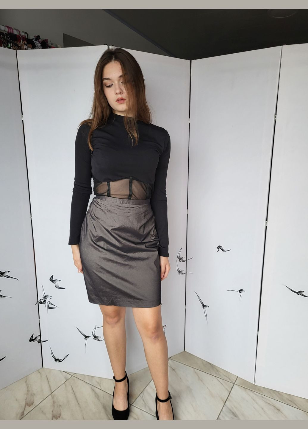 Серая юбка женская мини однотонная блестящая Best