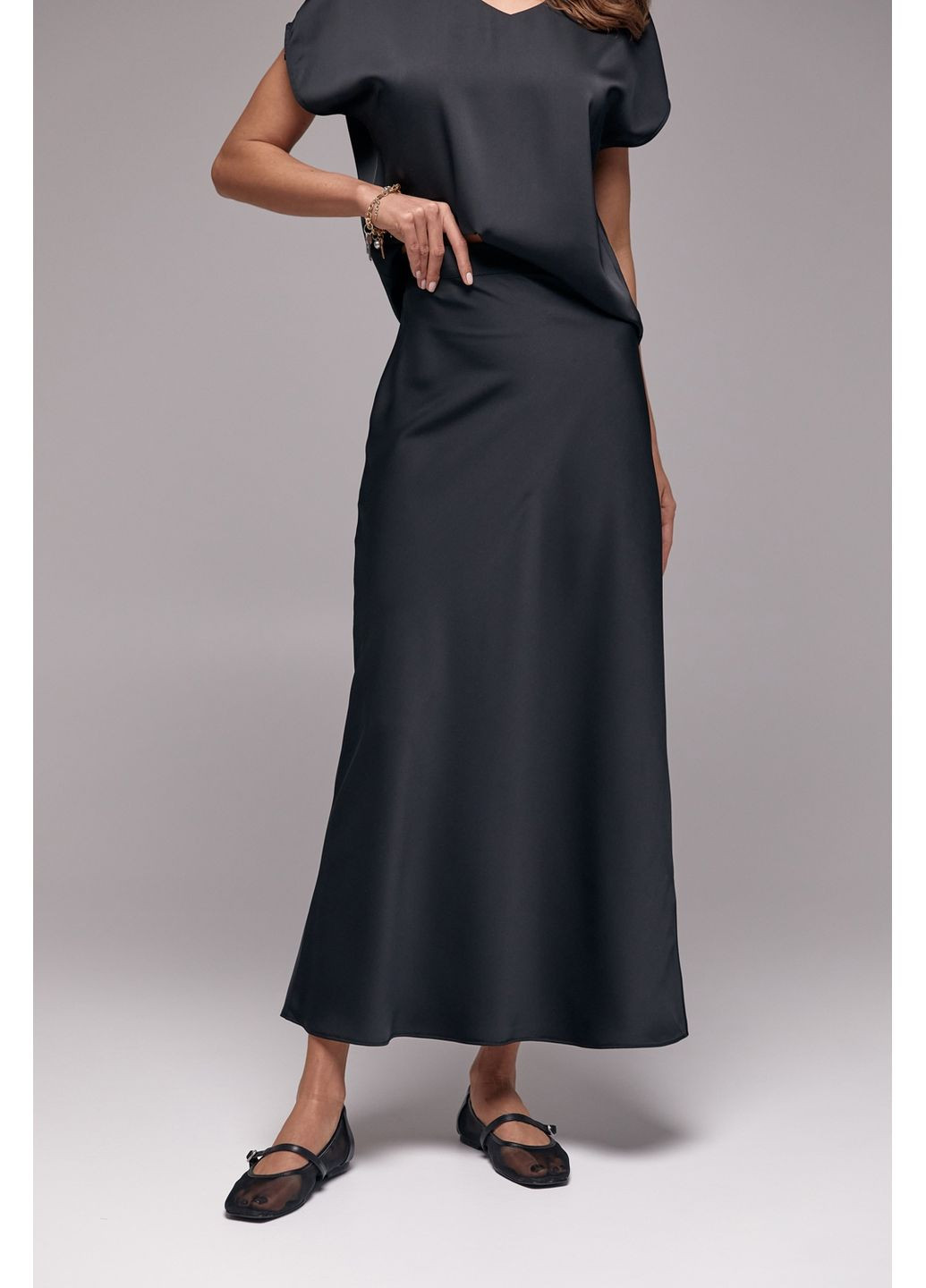 Черная юбка шелк-сатин 3012 Triko Bakh