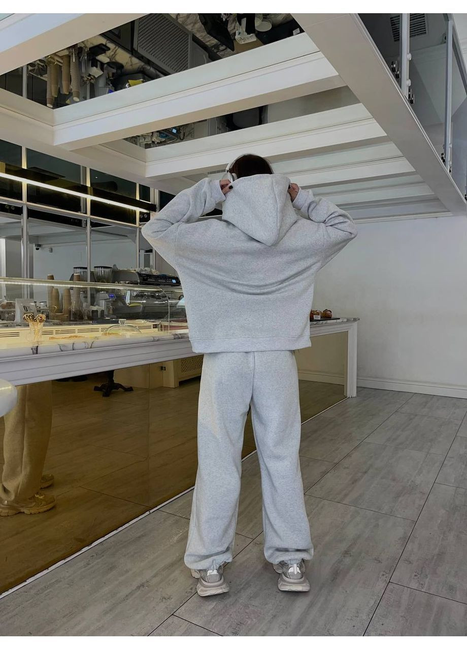 Базовый женский костюм свободного кроя. Avanti (366740854)