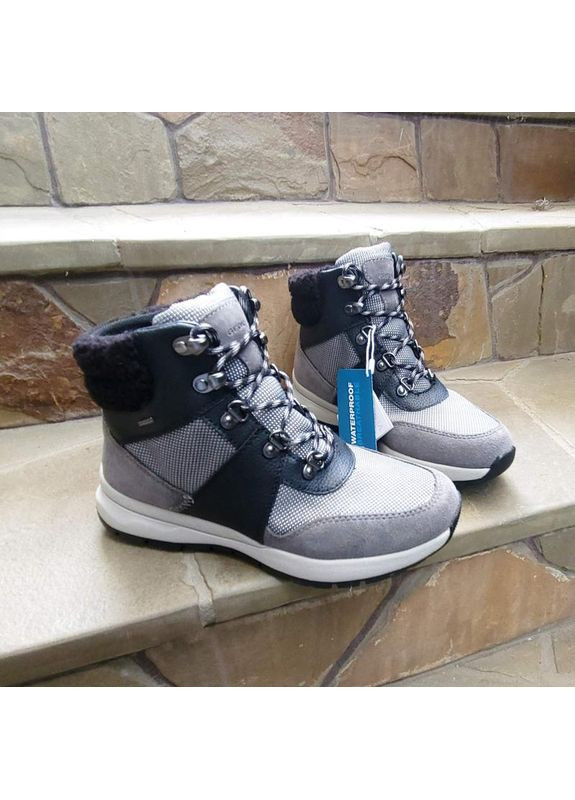 Сірі утеплена модель черевики braies abx Geox