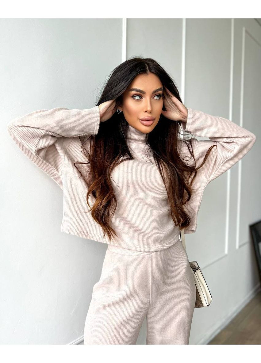 Жіночий костюм з ангори: кофта з високою горловиною та штани з високою посадкою MonCher (357489901)