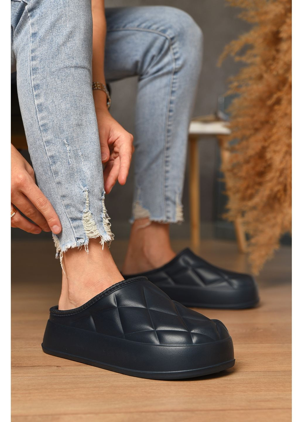 Галоши без задника утепленные темно-синего цвета Let's Shop (352476738)