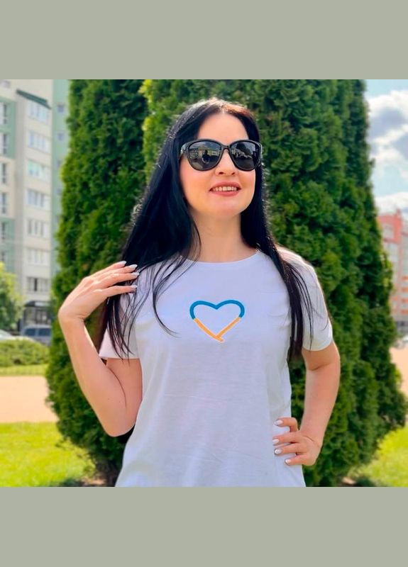 Футболка с вышивкой сердце женская (387120-15-4) No Brand - (330810072)