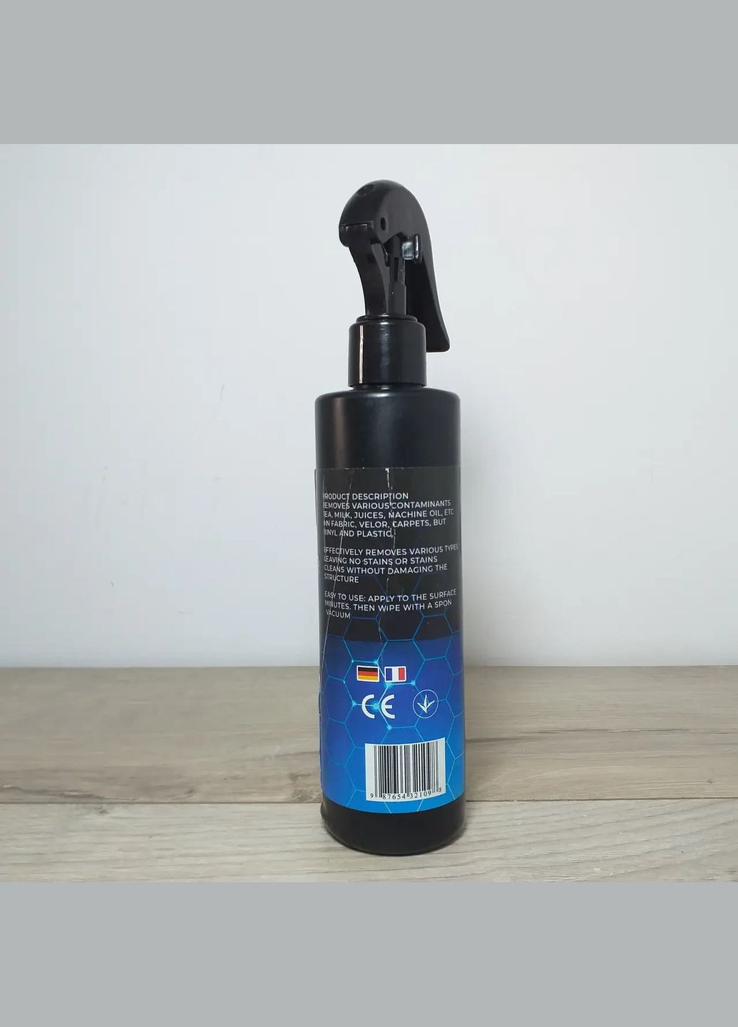 Засіб для очищення оббивки салону та пластику, оббивки диванів, крісел,ківрів, шкіри Fast Cleaner 250 мл No Brand (356130655)