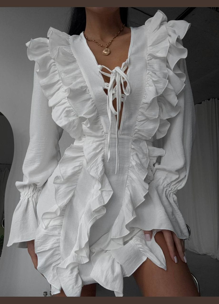 Молочное праздничный, вечернее женское приталенное платье креп жатка No Brand