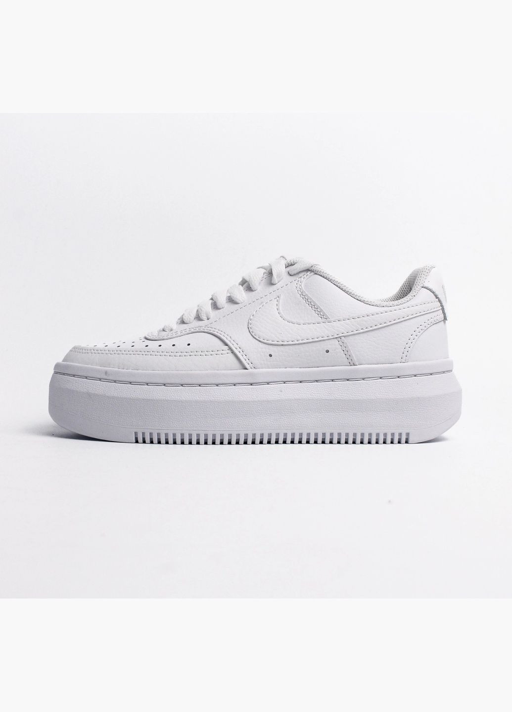 Кроссовки женские Court Vision Alta White DM0113-100 Nike белые (325416208)