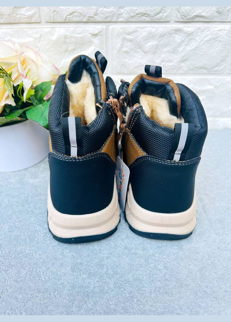 Горчичные зимние ботинки для мальчиков Bessky