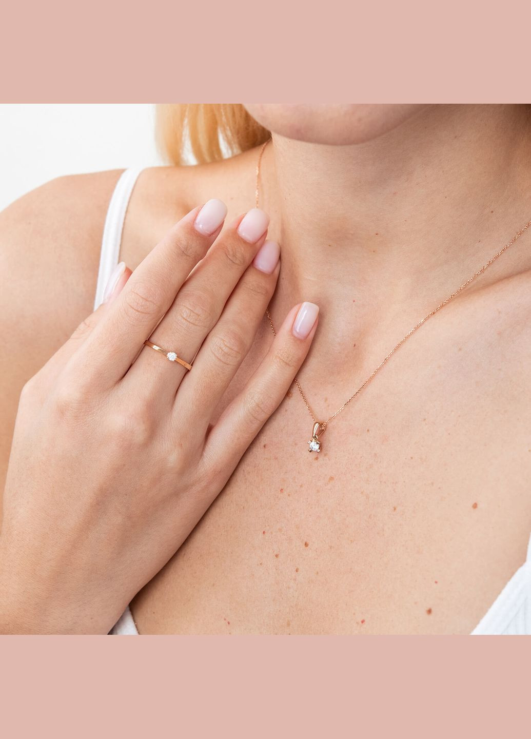 Золотий кулон з фіанітом п03230 Oniks (264023064)