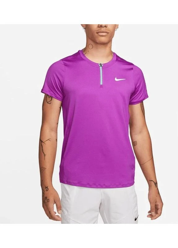 Фиолетовая спортивная футболка Nike