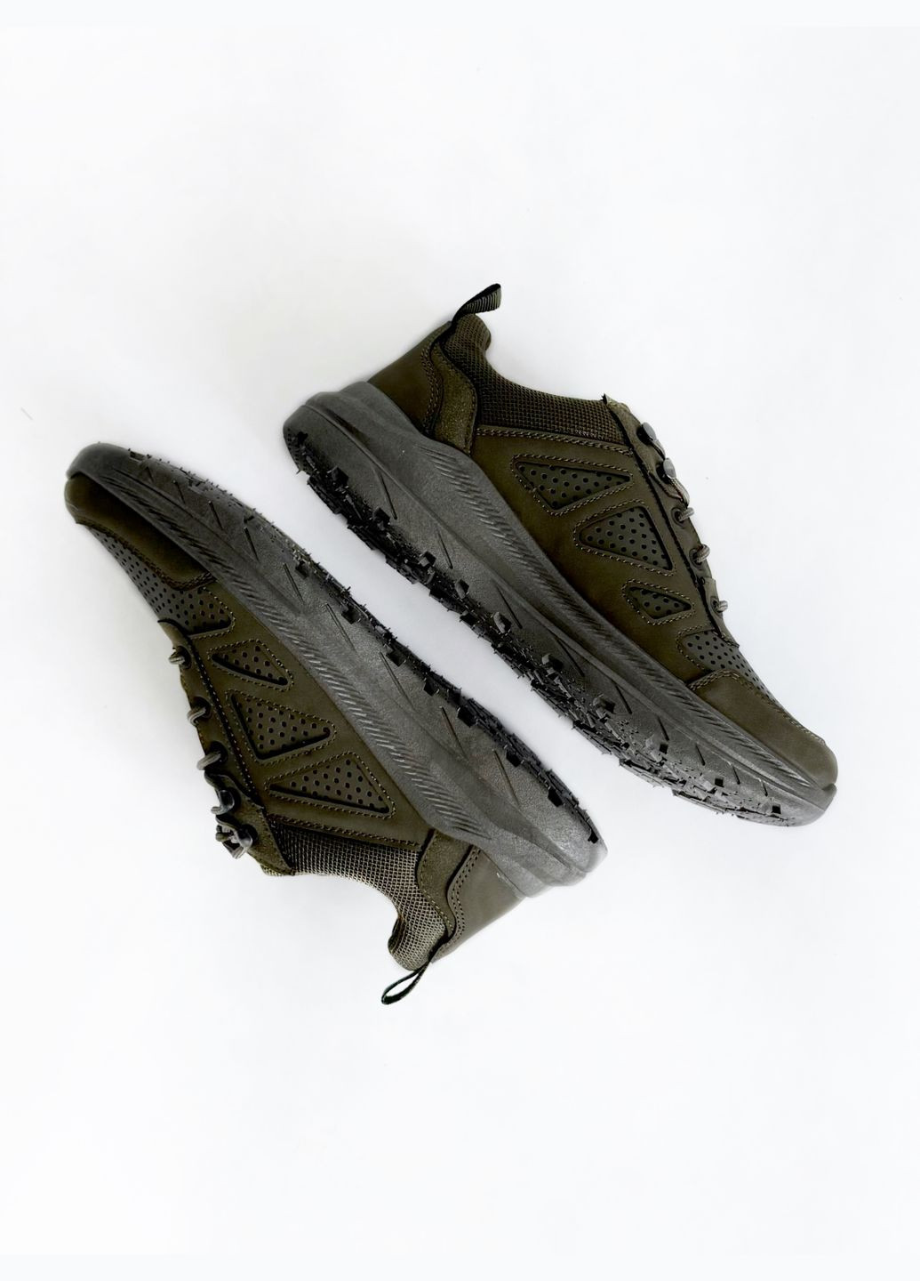 Темно-зеленые трекинговые кроссовки степная тропа Dago