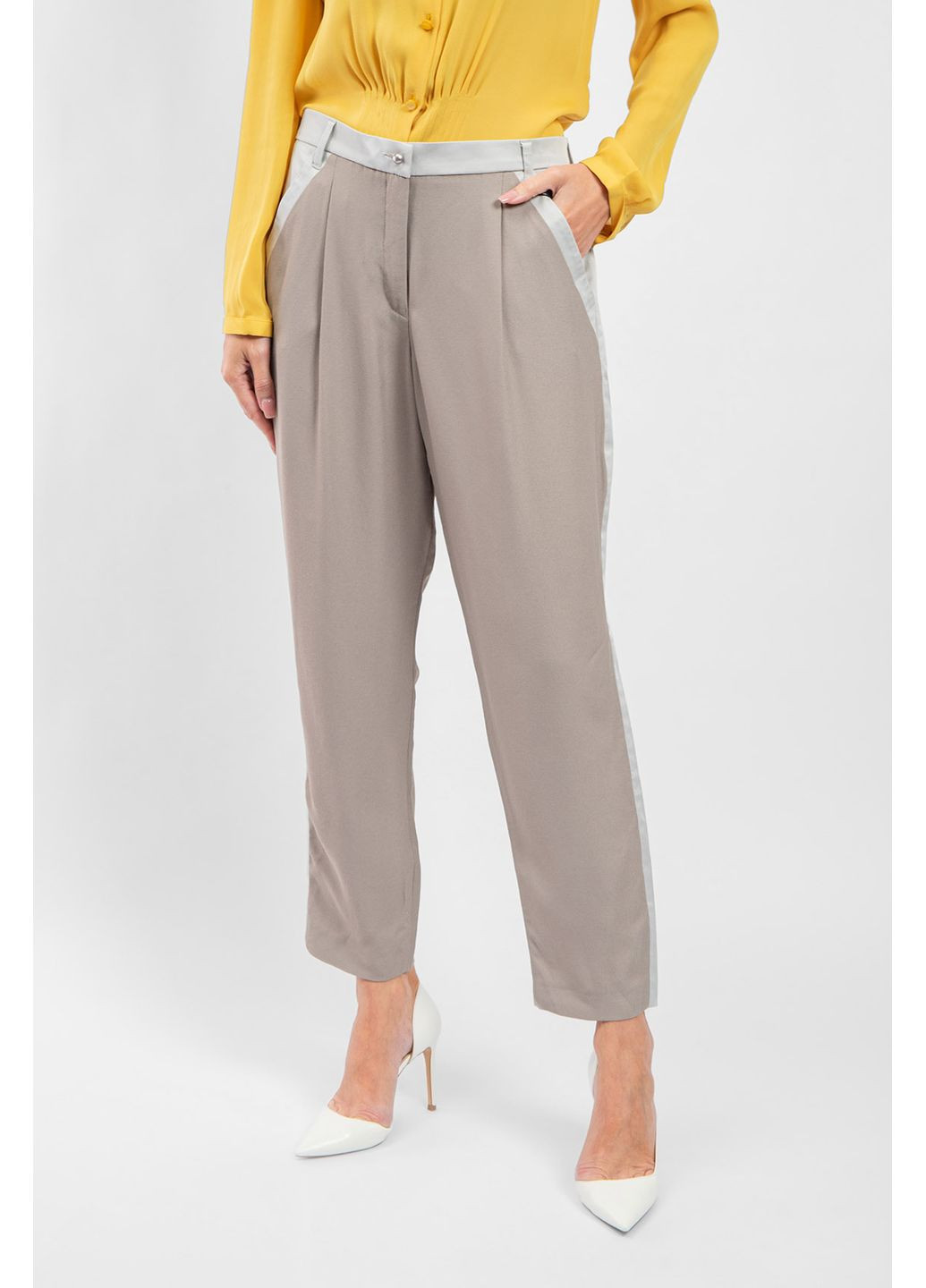 Серая блуза Emporio Armani