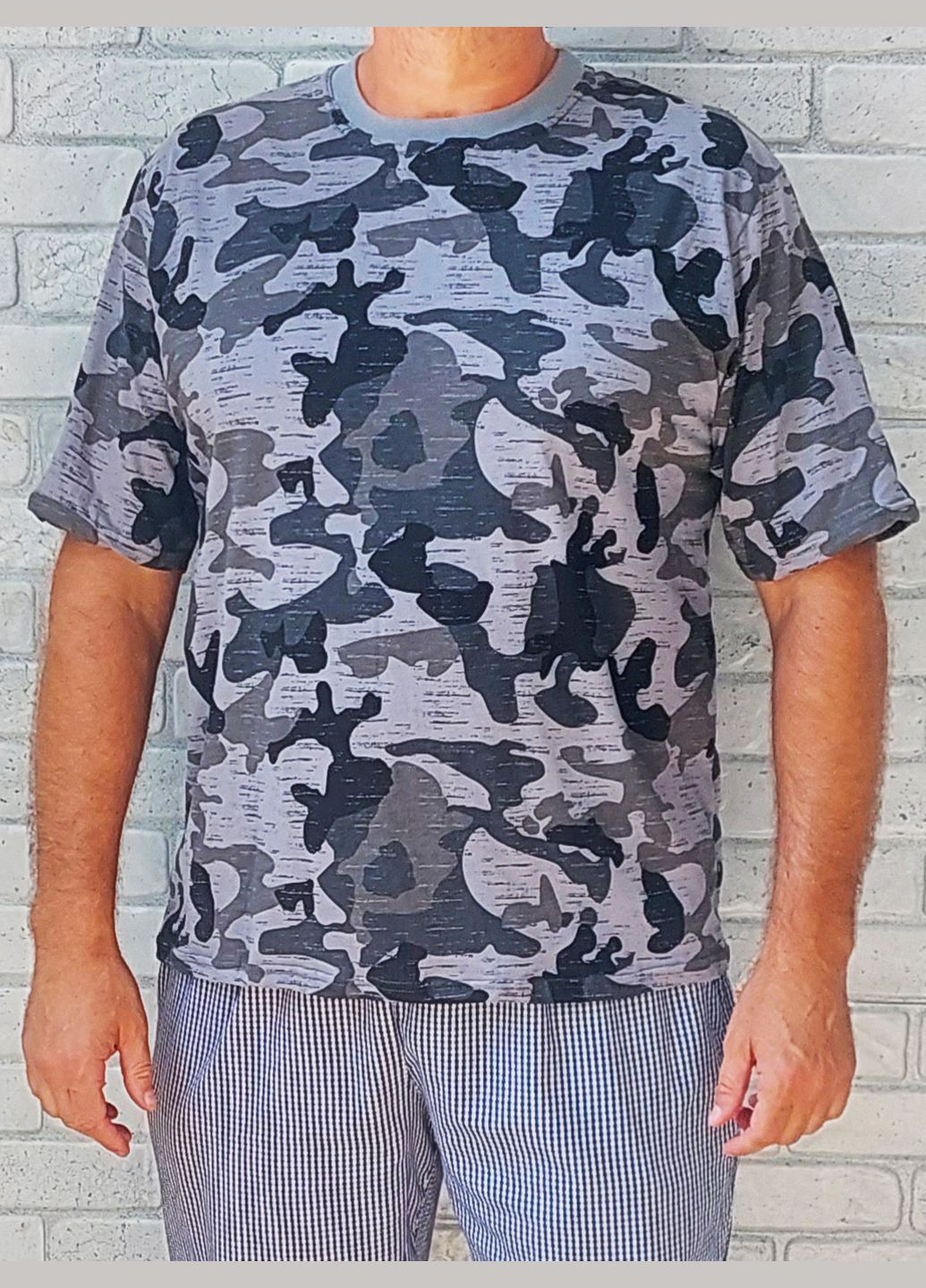 Серая мужская хлопковая футболка камуфляж серый, хлопок с коротким рукавом No Brand