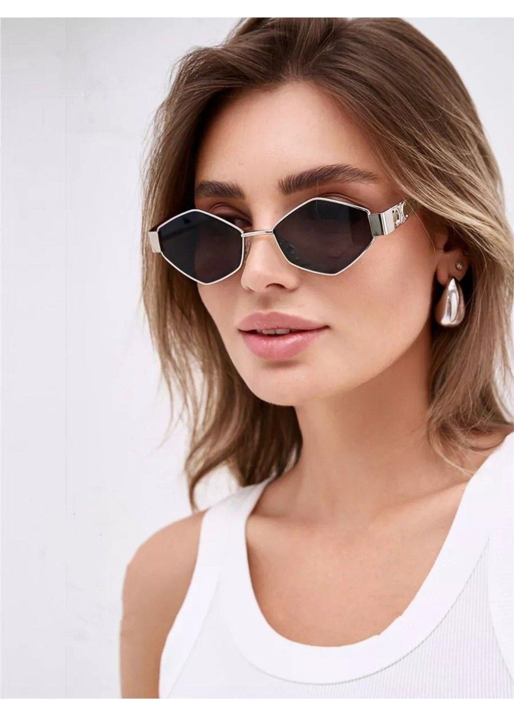 Солнцезащитные очки шестигранные Delight черные с серебром No Brand (311220922)