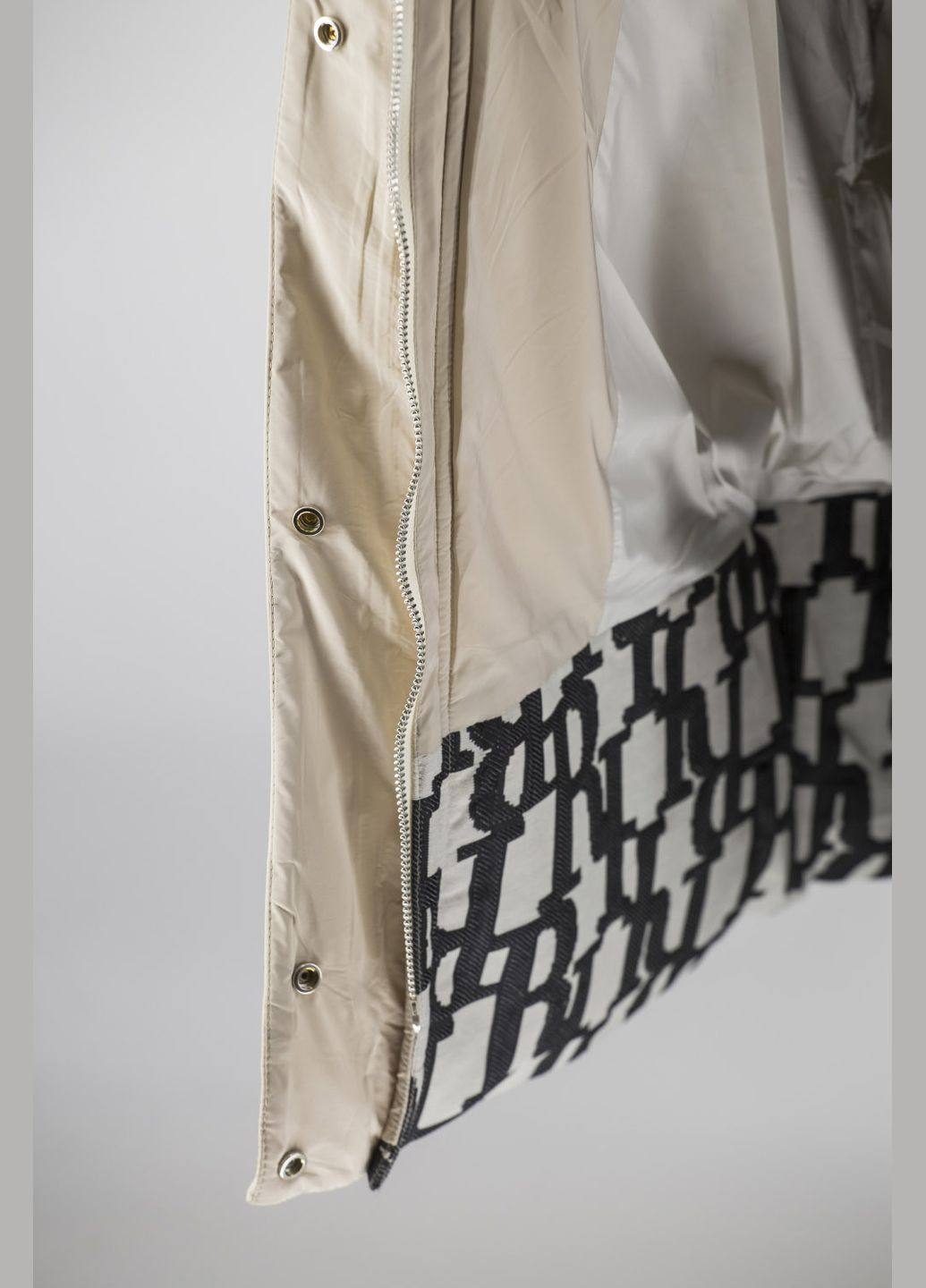 Молочний зимній Пуховик No Brand