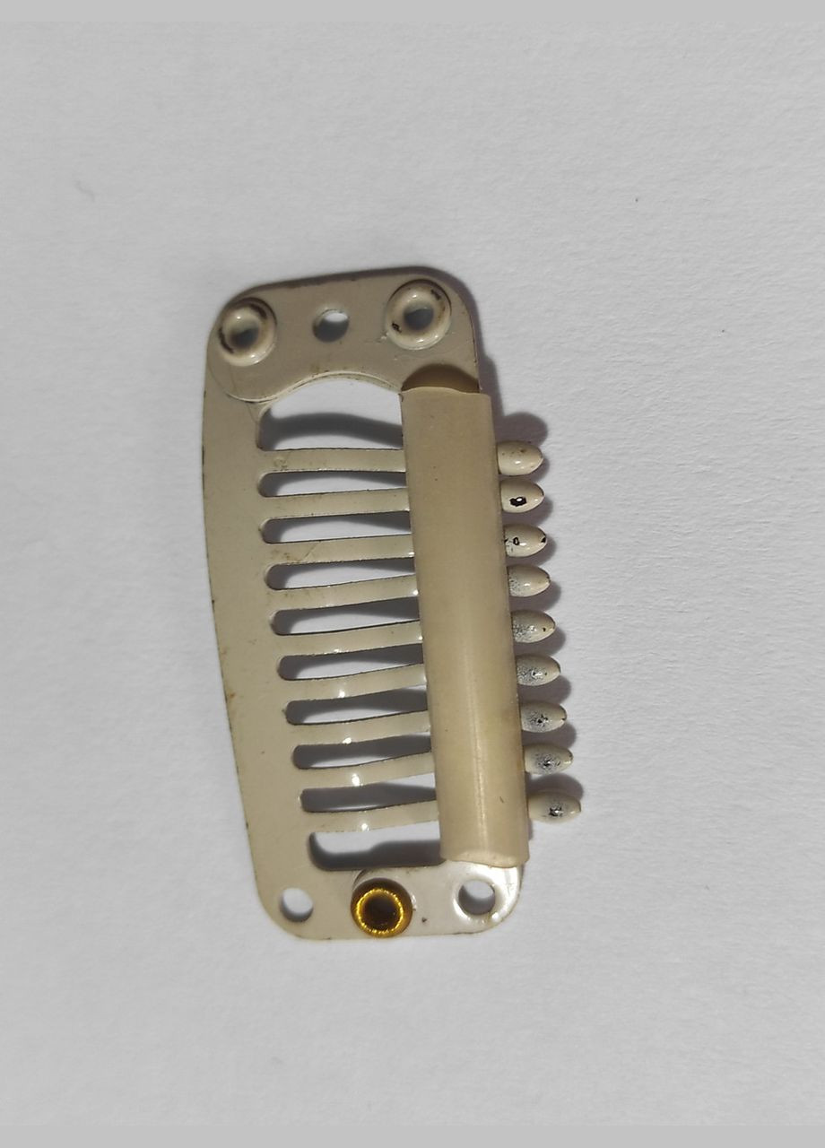 Заколка для накладных волос и рукоделия 32 мм гребешком бежевая No Brand (334712627)