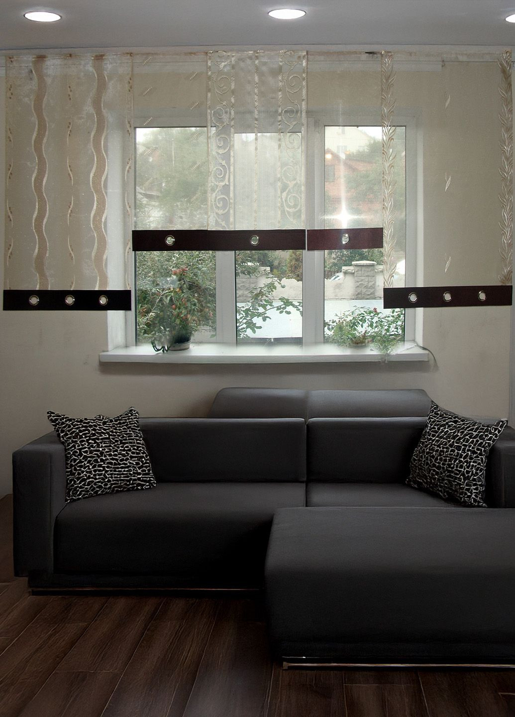 Комплект панельных занавесок Plants 5шт карниз 250см бежевый с шоколадным (24_3п) Firanka Combi (328949008)