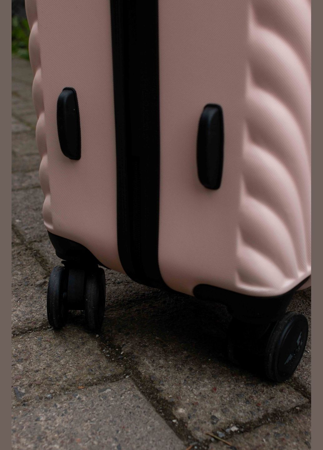 Чемодан M Wings (298545091)