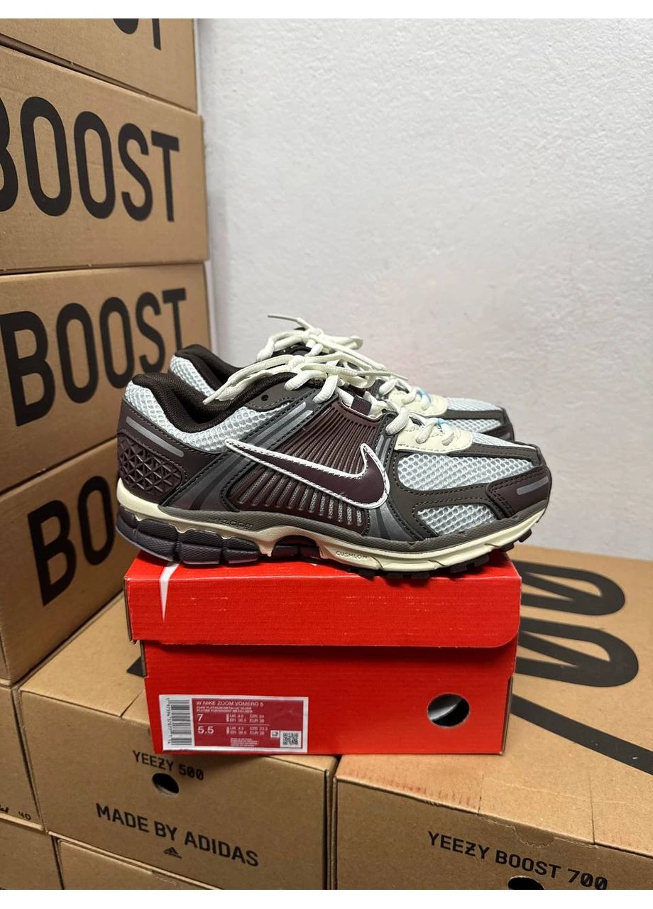 Белые летние кроссовки nike vomero 5 brown white найк вомеро 5 No Brand