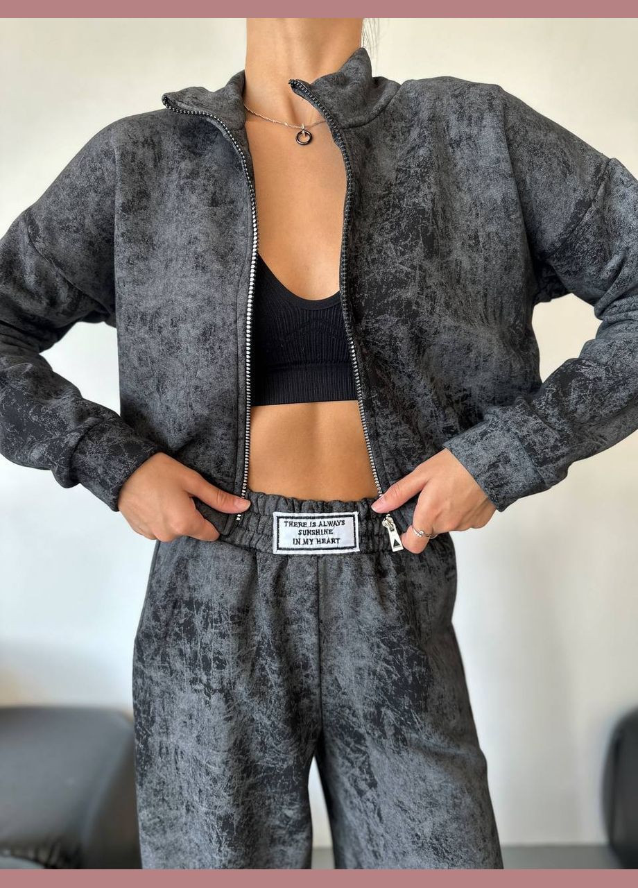 Женский графит трендовый костюм в стиле тай-дай, варенка, спортивная кофта и широкие мраморные брюки. No Brand (321969326)