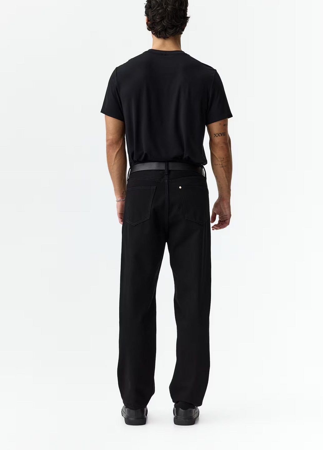 Черная футболка H&M