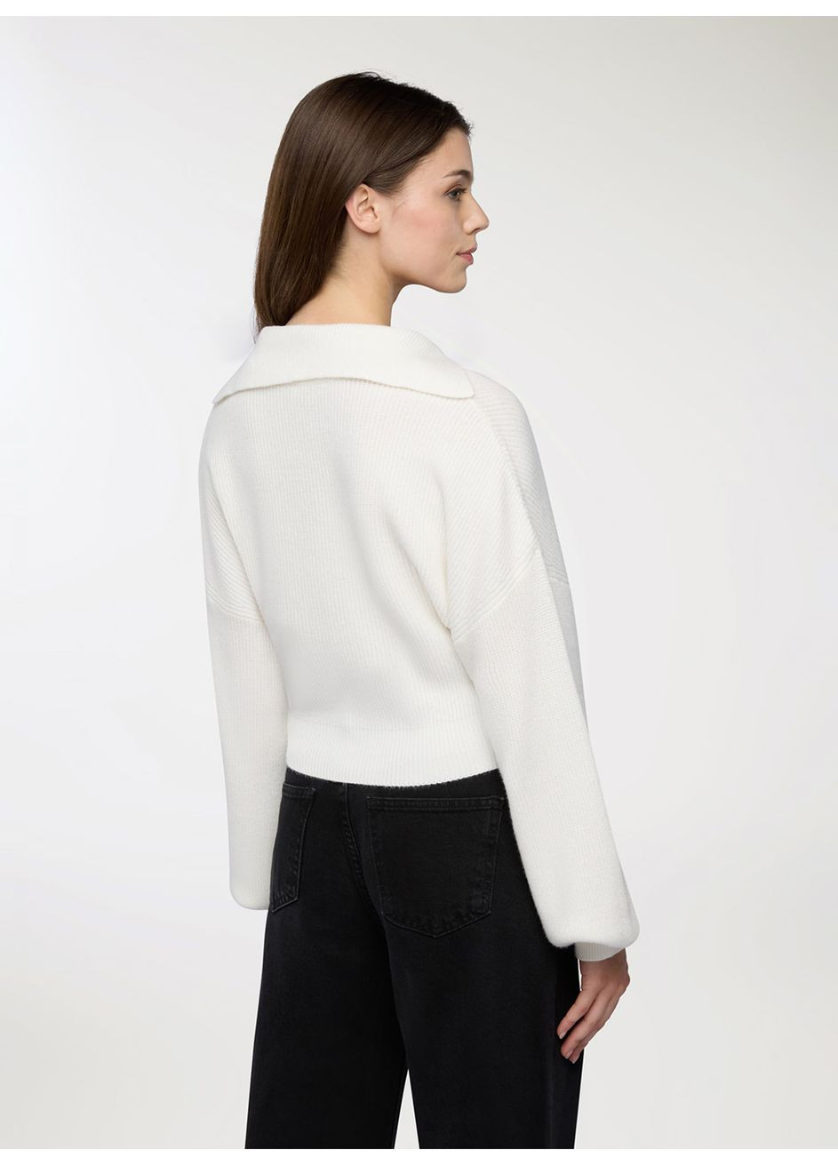 Молочний зимовий светр жін Terranova