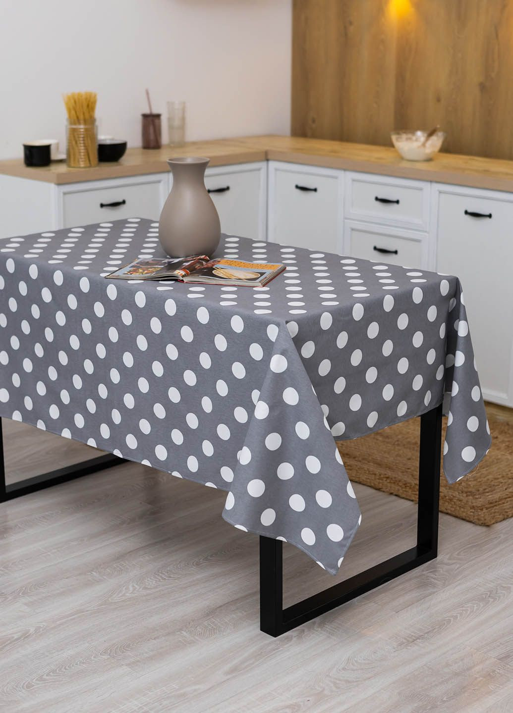 Скатертина з тефлоновим покриттям "Великий горошок" 2.2м х 1.8м Homedec - (318747162)