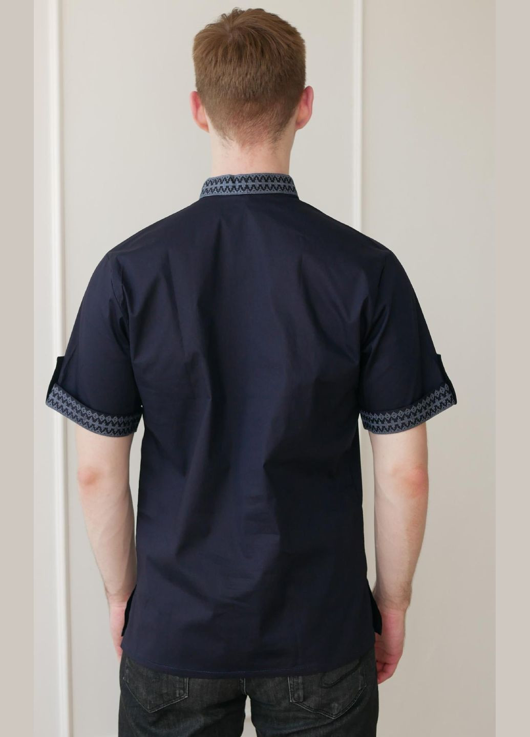 Тёмно-синяя вышиванка мужская с коротким рукавом эней темн.синий, раз.54 4PROFI (294909913)
