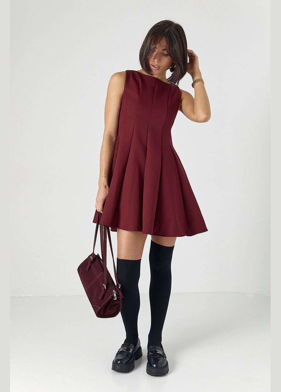 Бордовое женское короткое коктейльное платье без рукавов Lurex