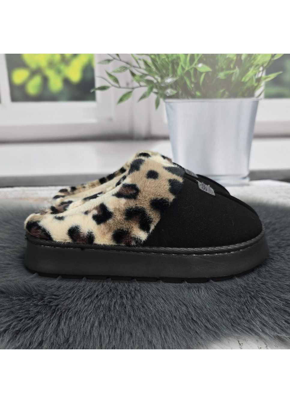 Черные тапочки домашние Fashion